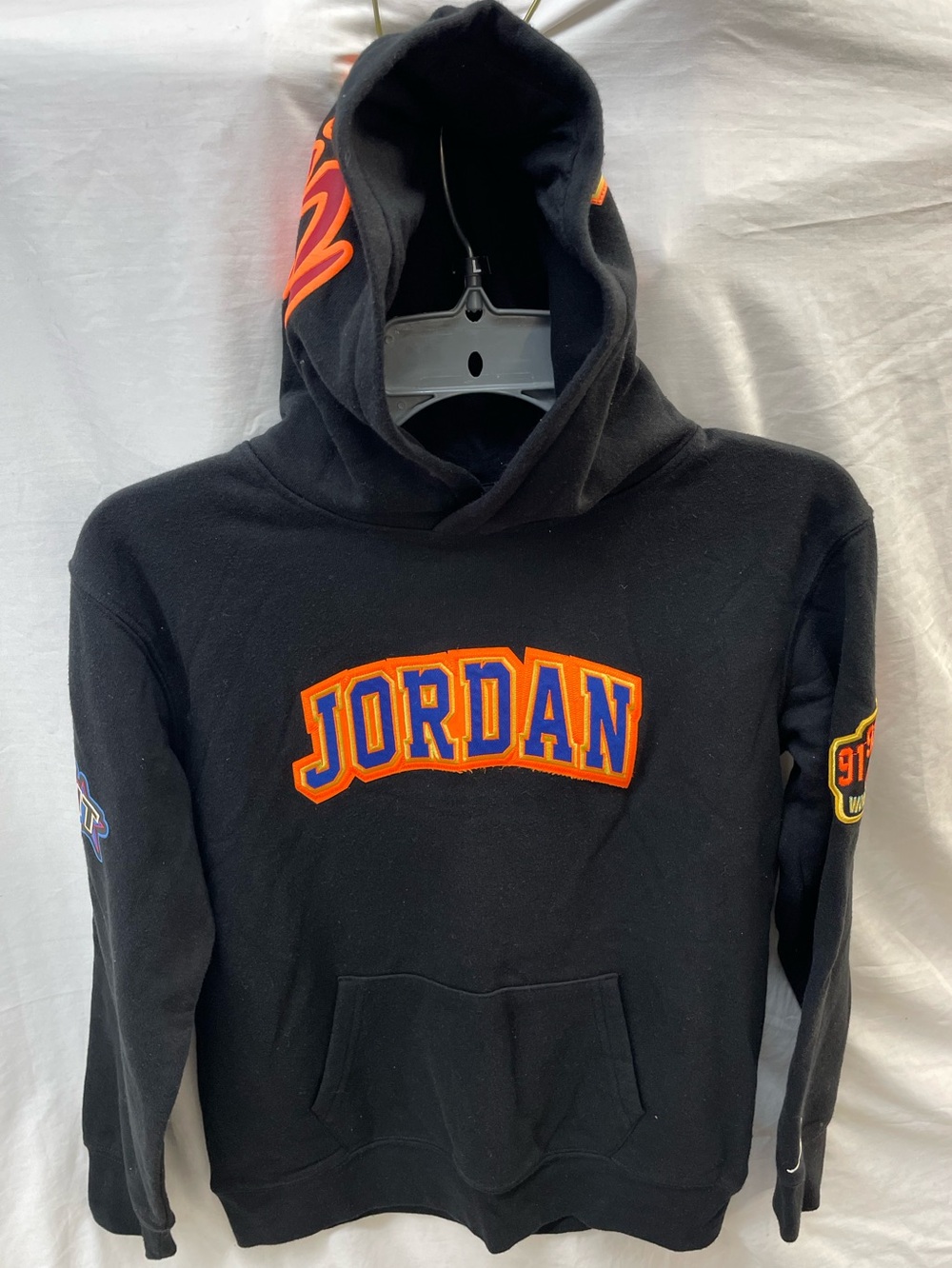Air Jordan World Champion 23 Black Hoodie with Orange and Blue Logo boys sz L